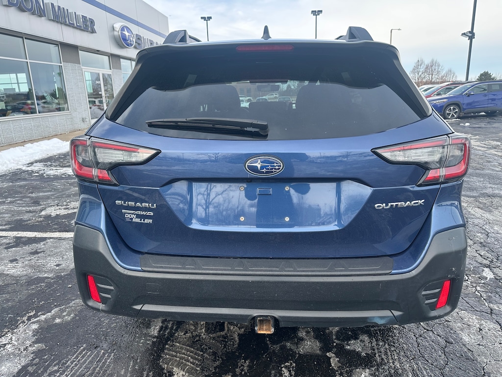 Used 2021 Subaru Outback Premium SUV