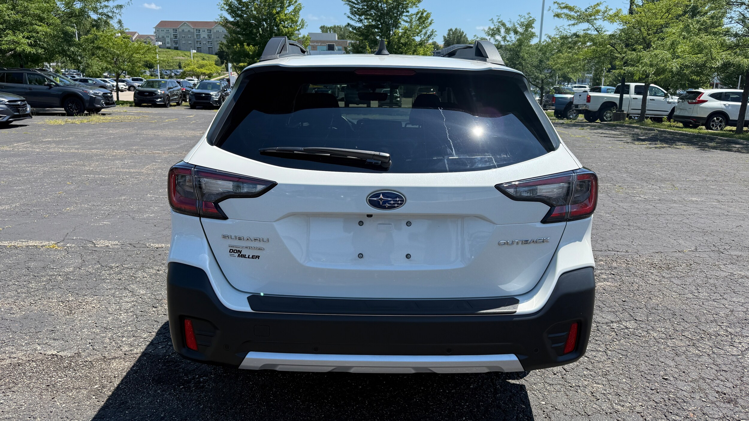 2022 Subaru Outback Limited photo 4