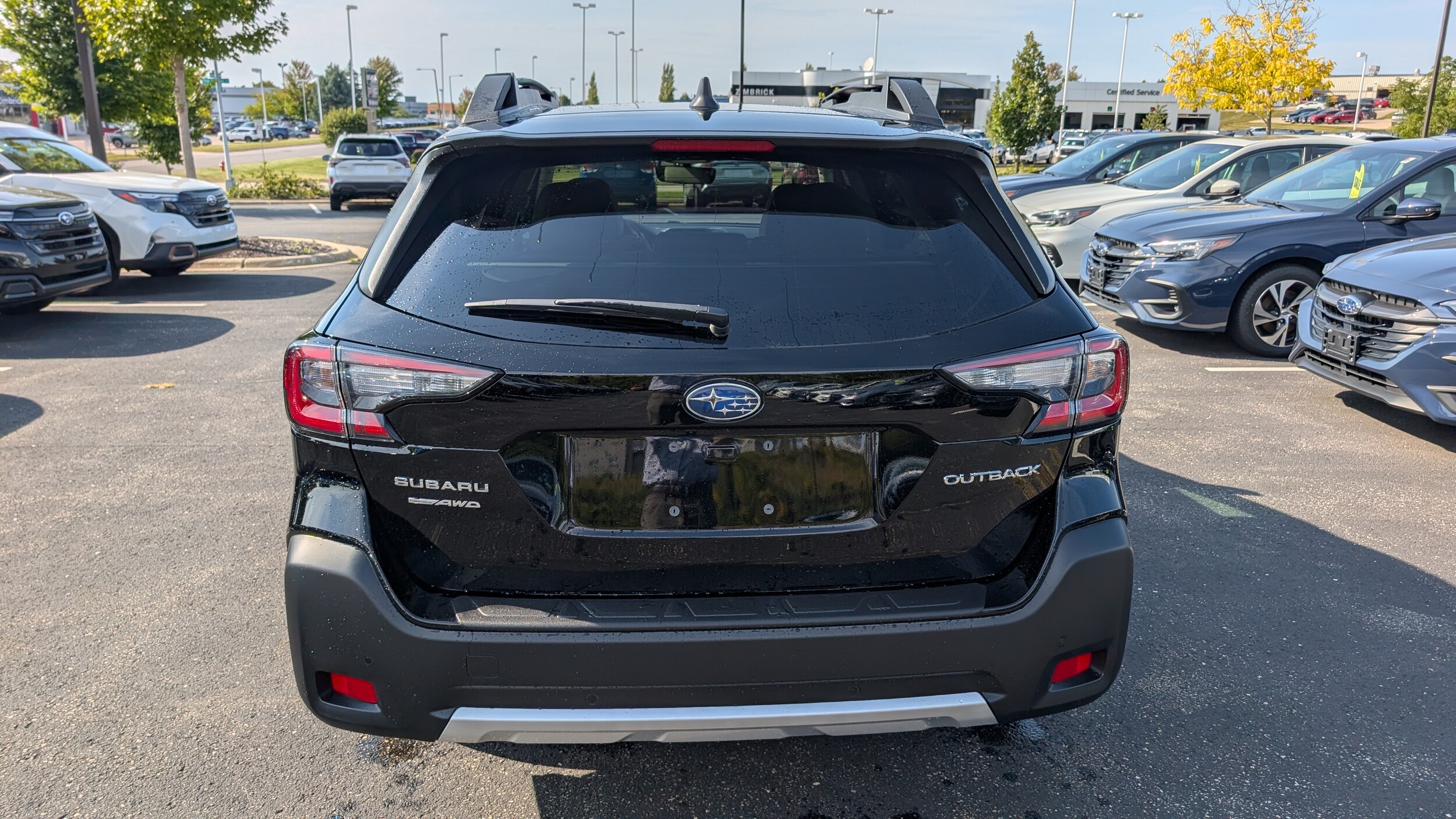 2025 Subaru Outback Limited photo 2