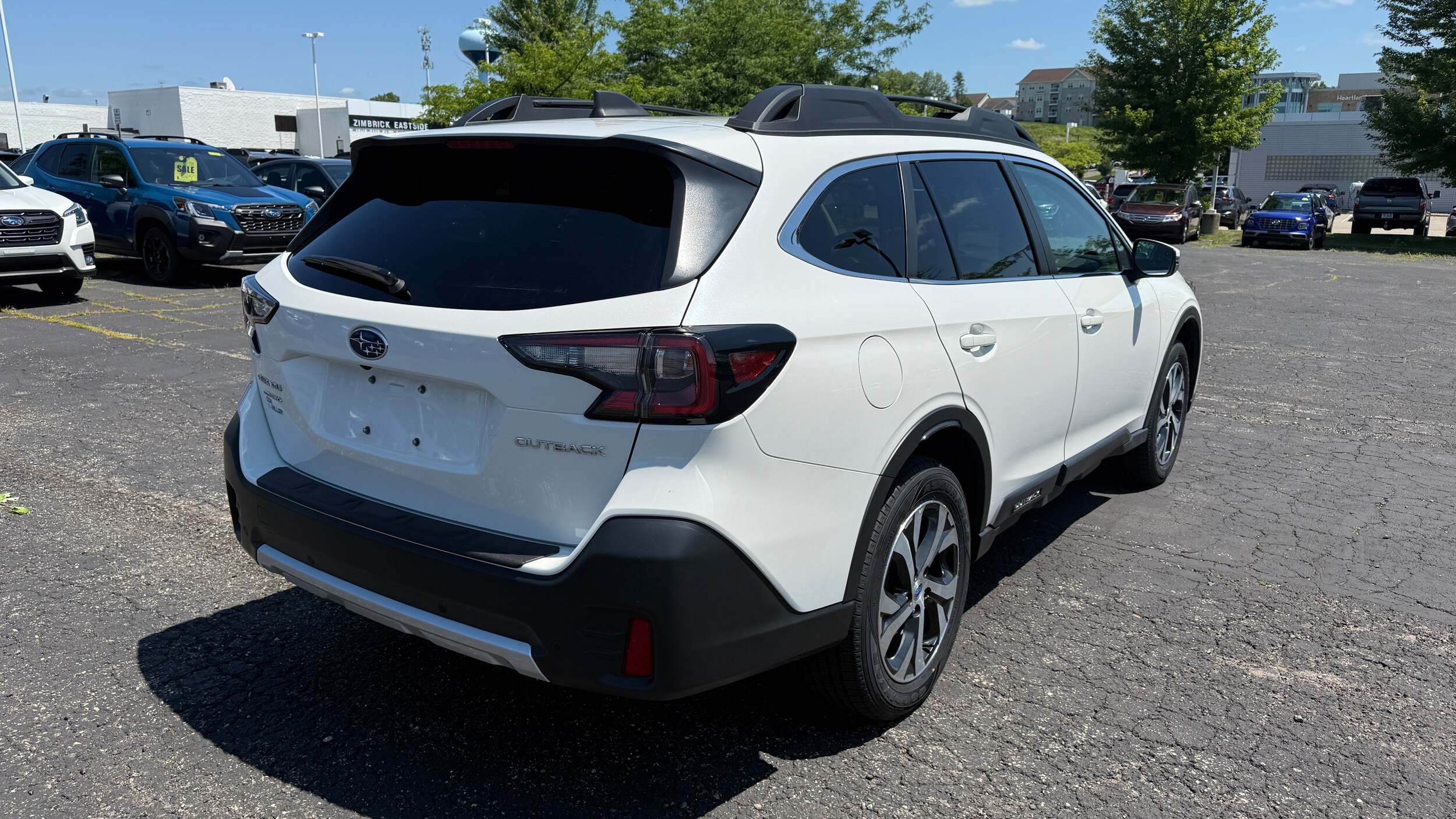 2022 Subaru Outback Limited photo 3
