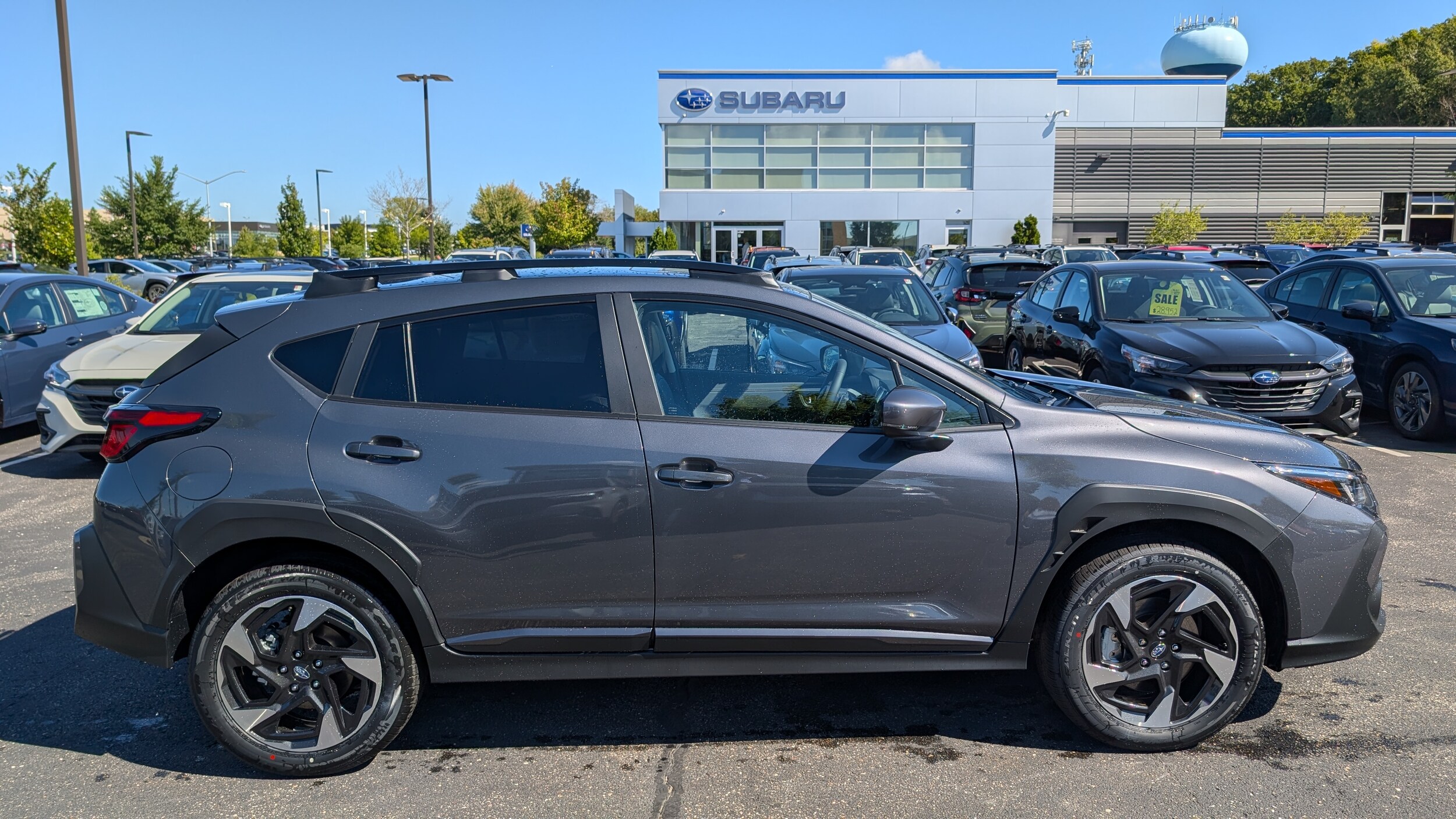 2025 Subaru Crosstrek Limited photo 2