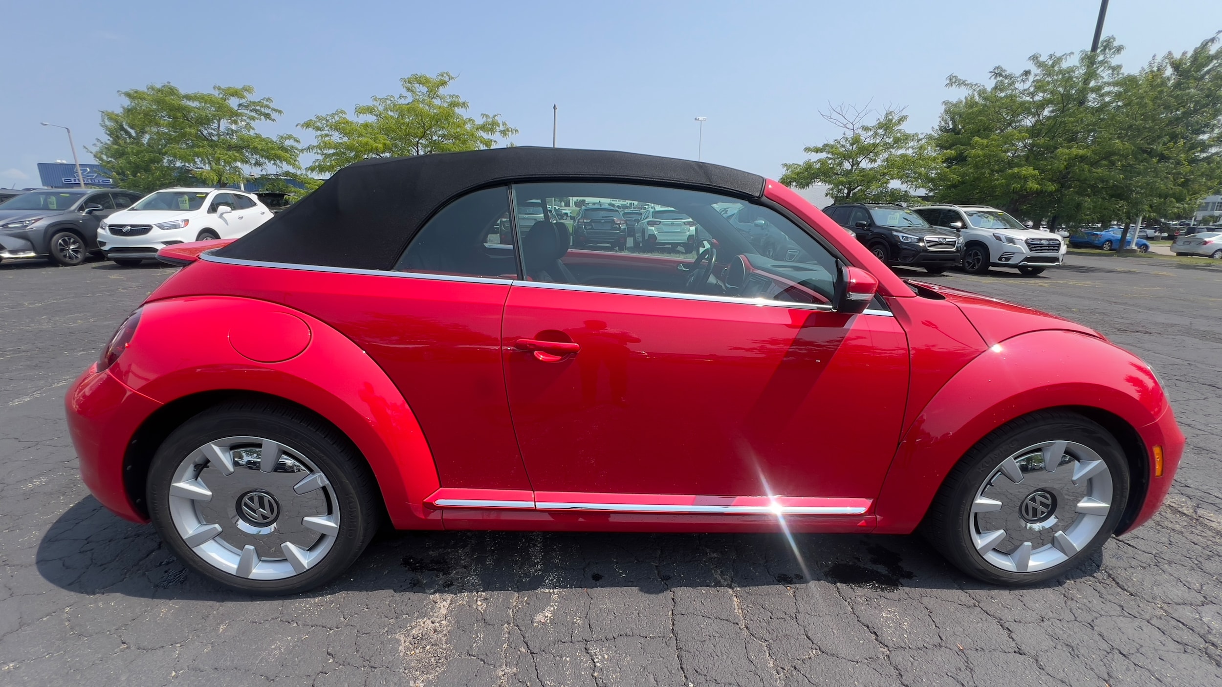 Used 2017 Volkswagen Beetle SEL with VIN 3VW517AT7HM820294 for sale in Madison, WI