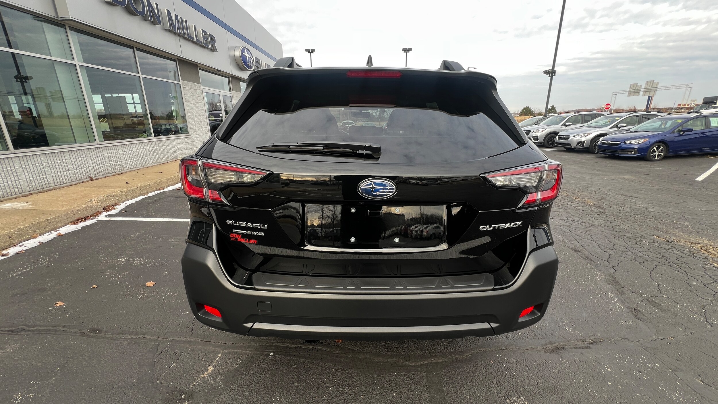 2024 Subaru Outback Premium photo 4