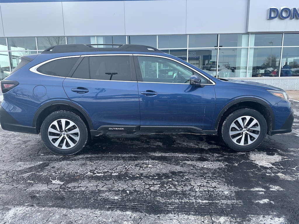 Used 2021 Subaru Outback Premium SUV