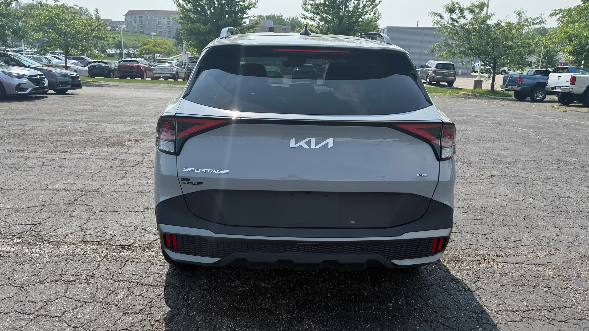 2023 Kia Sportage X-Line photo 4