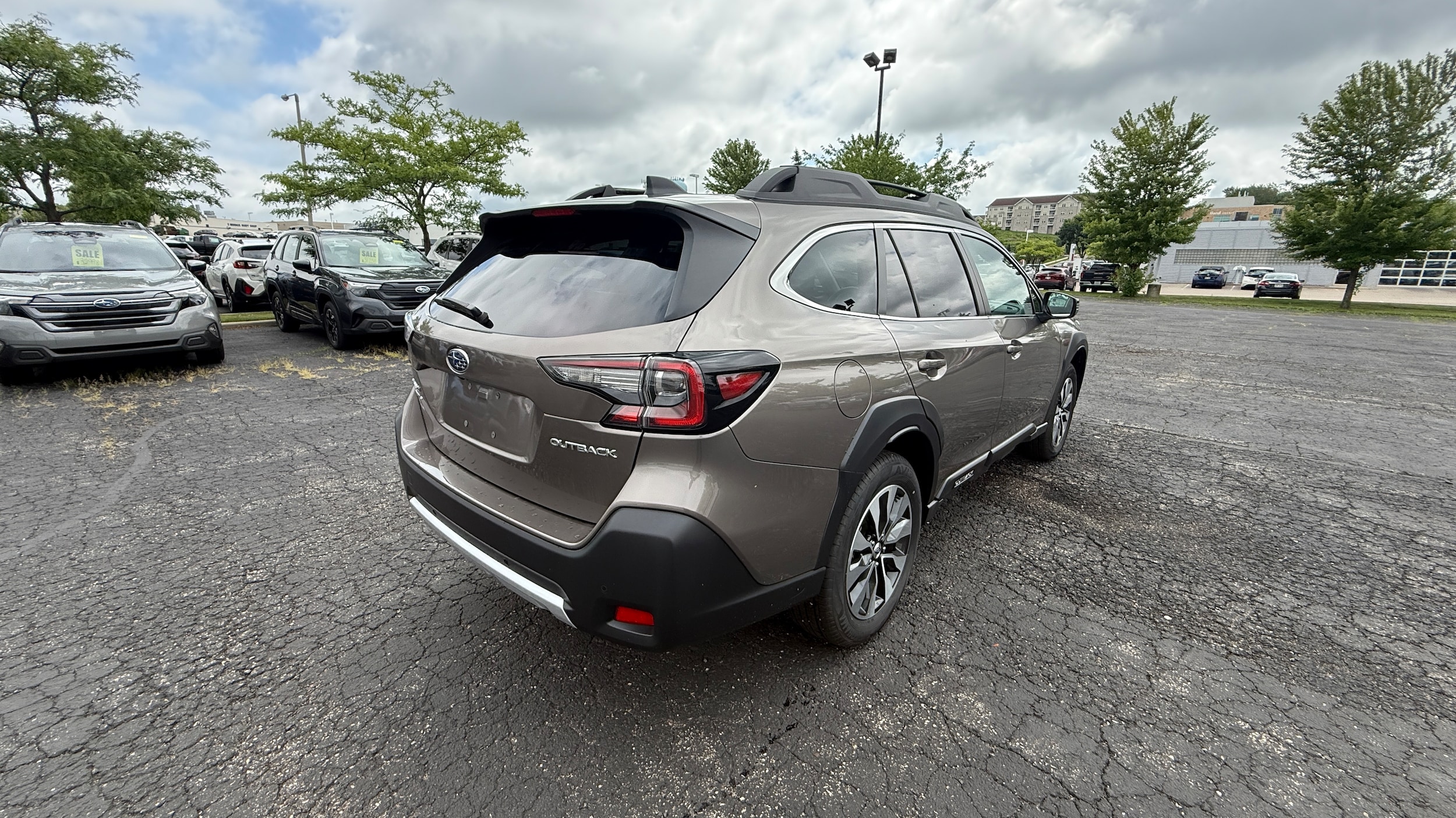 2024 Subaru Outback Limited photo 3