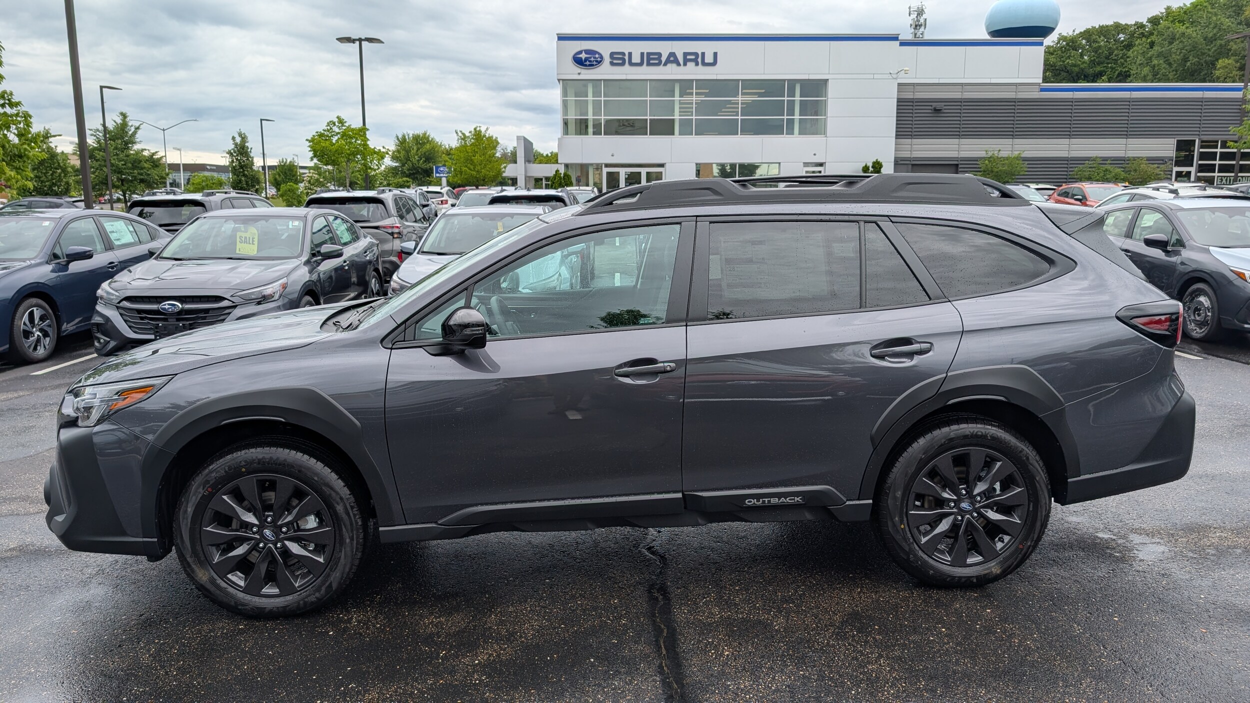 2025 Subaru Outback Onyx Edition photo 4