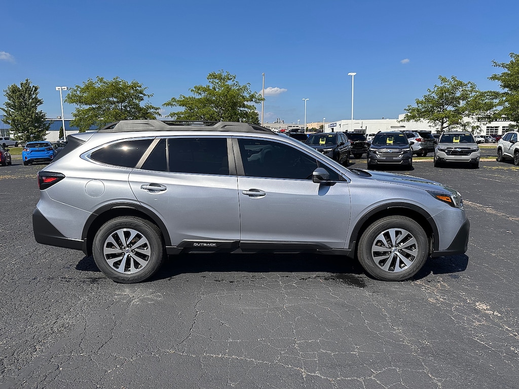 Used 2020 Subaru Outback Premium SUV