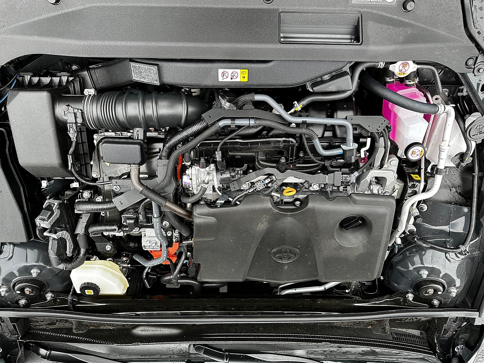 2026 Toyota Camry XLE - Photo 10