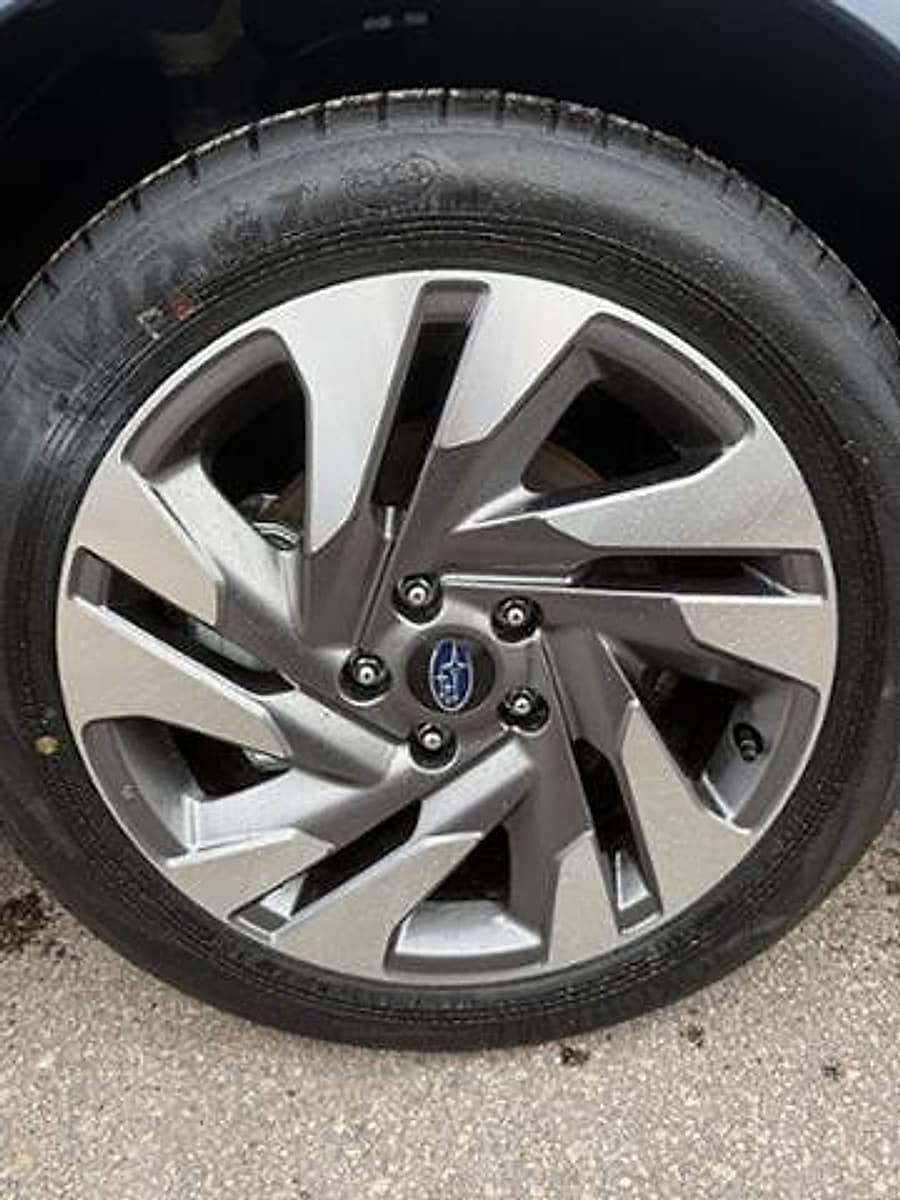 2025 Subaru Legacy Limited - Photo 15