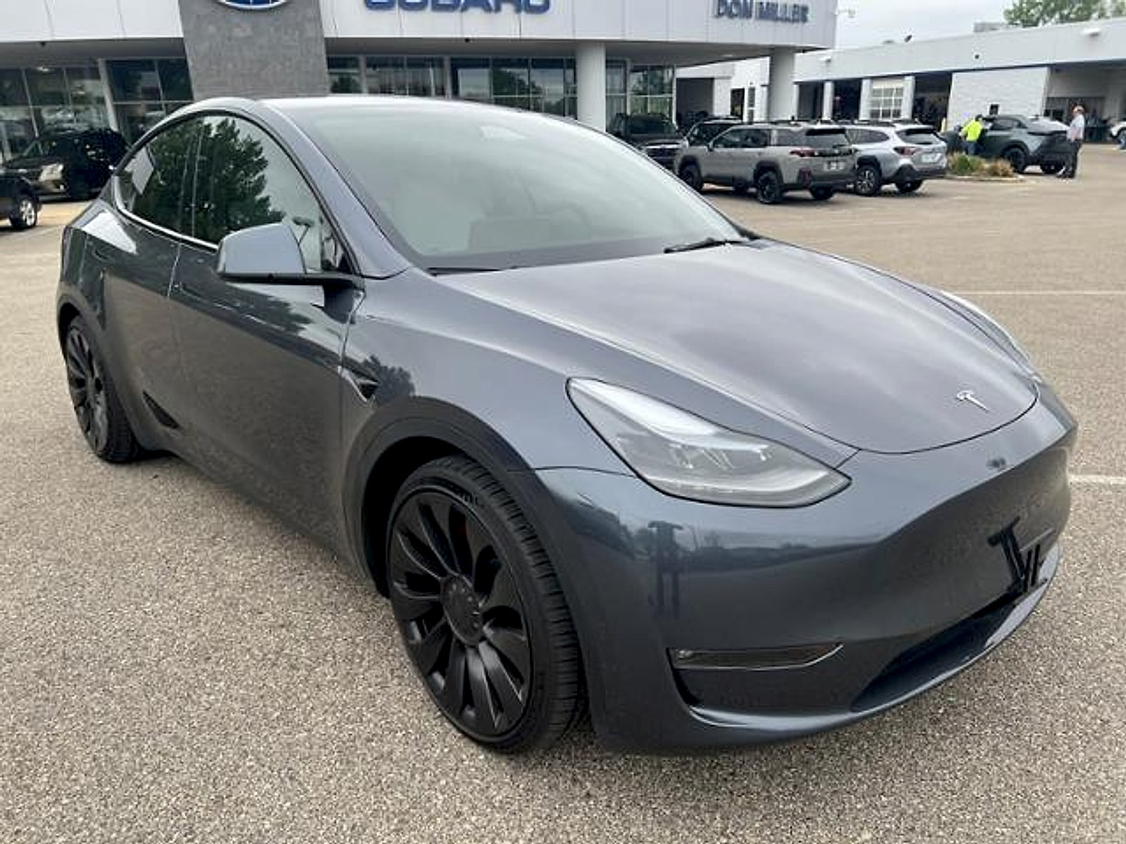 2023 Tesla Model Y Performance Dual Motor All-Wheel Drive's photo