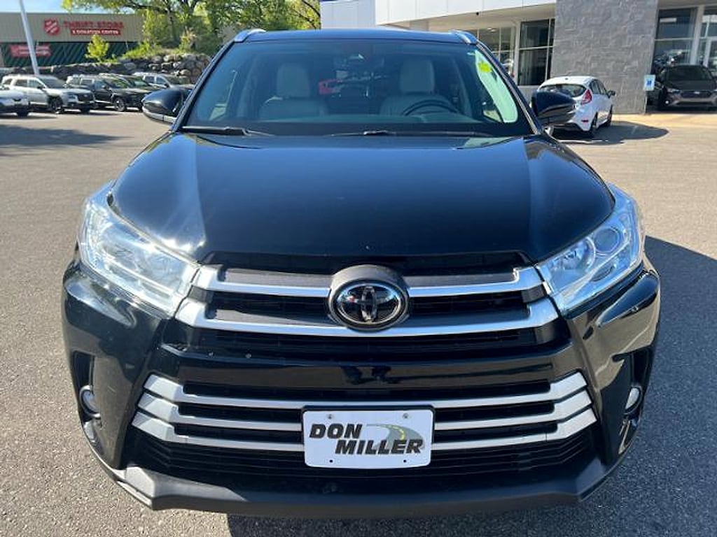 Used 2018 Toyota Highlander SUV