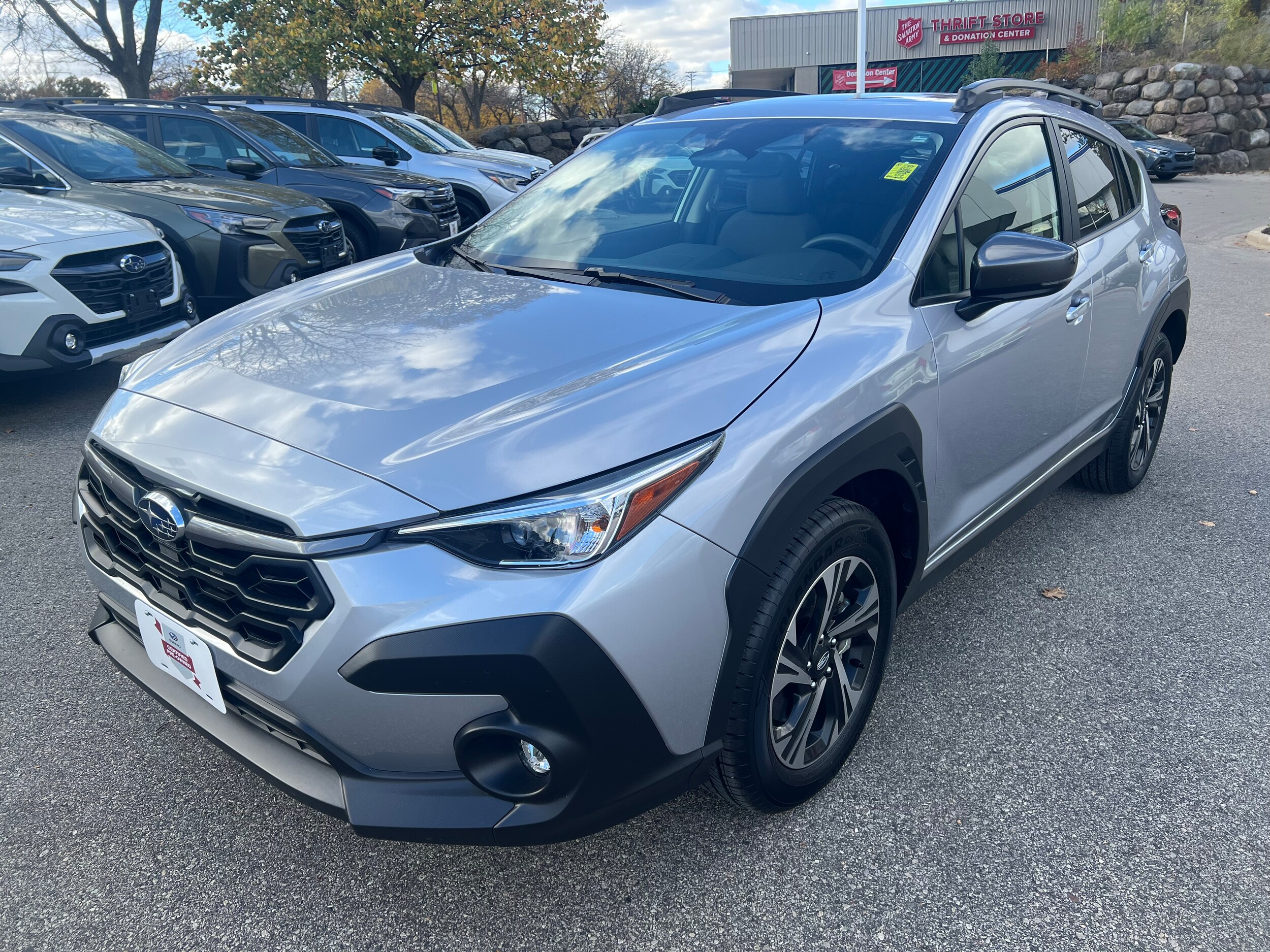 2025 Subaru Crosstrek Premium photo 3