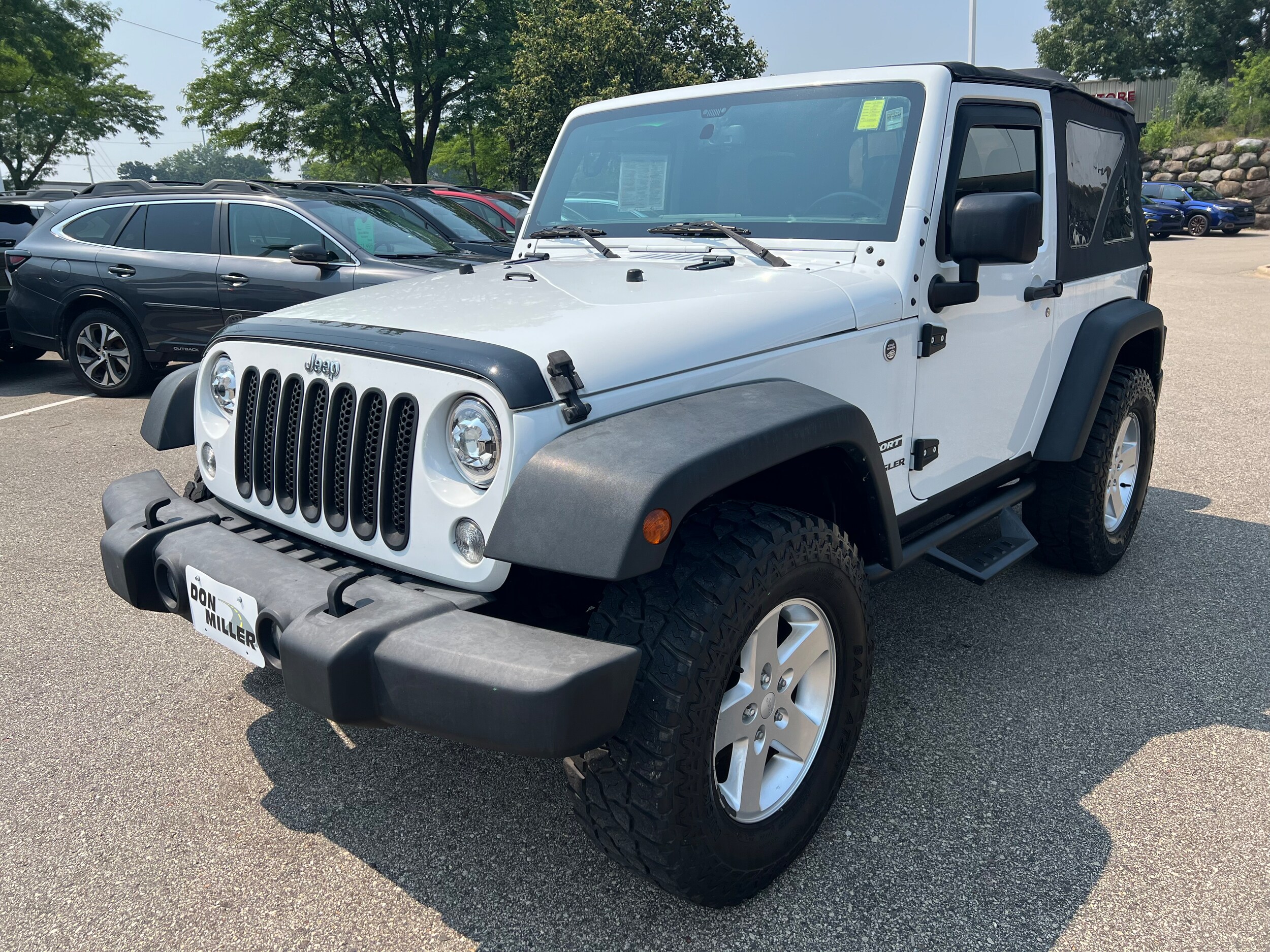 2015 Jeep Wrangler Sport photo 3