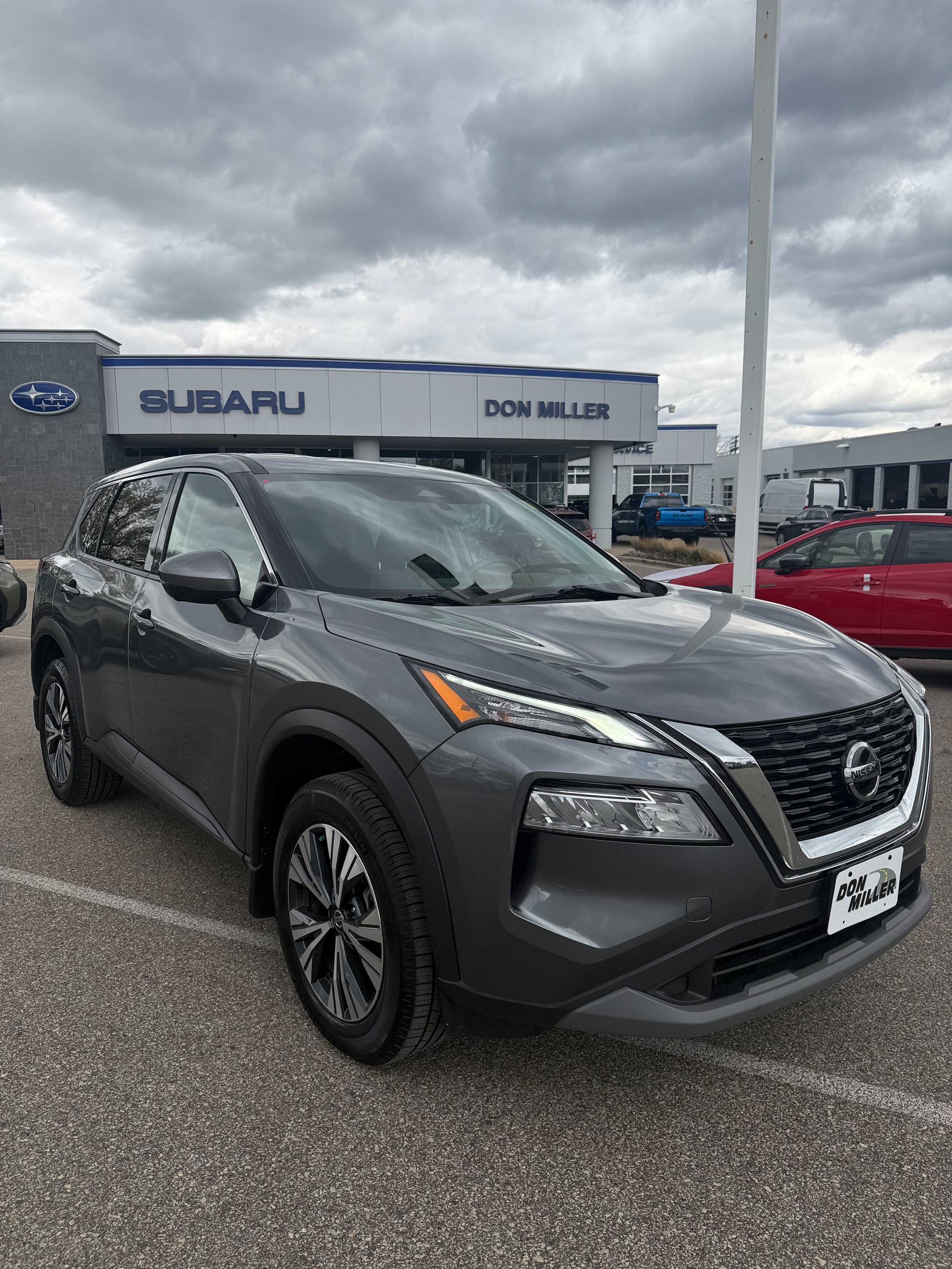 2021 Nissan Rogue SV