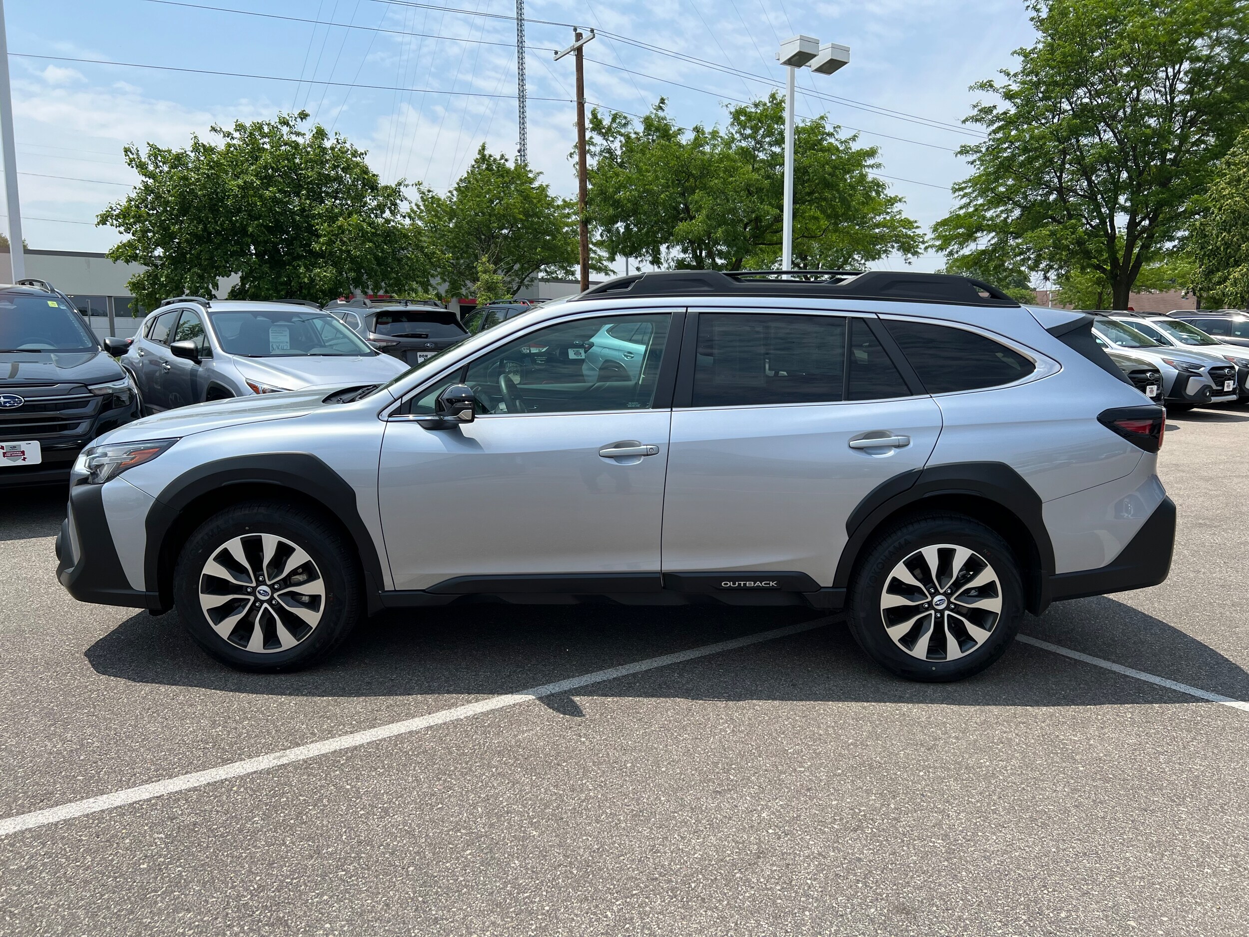 2024 Subaru Outback Limited XT photo 4