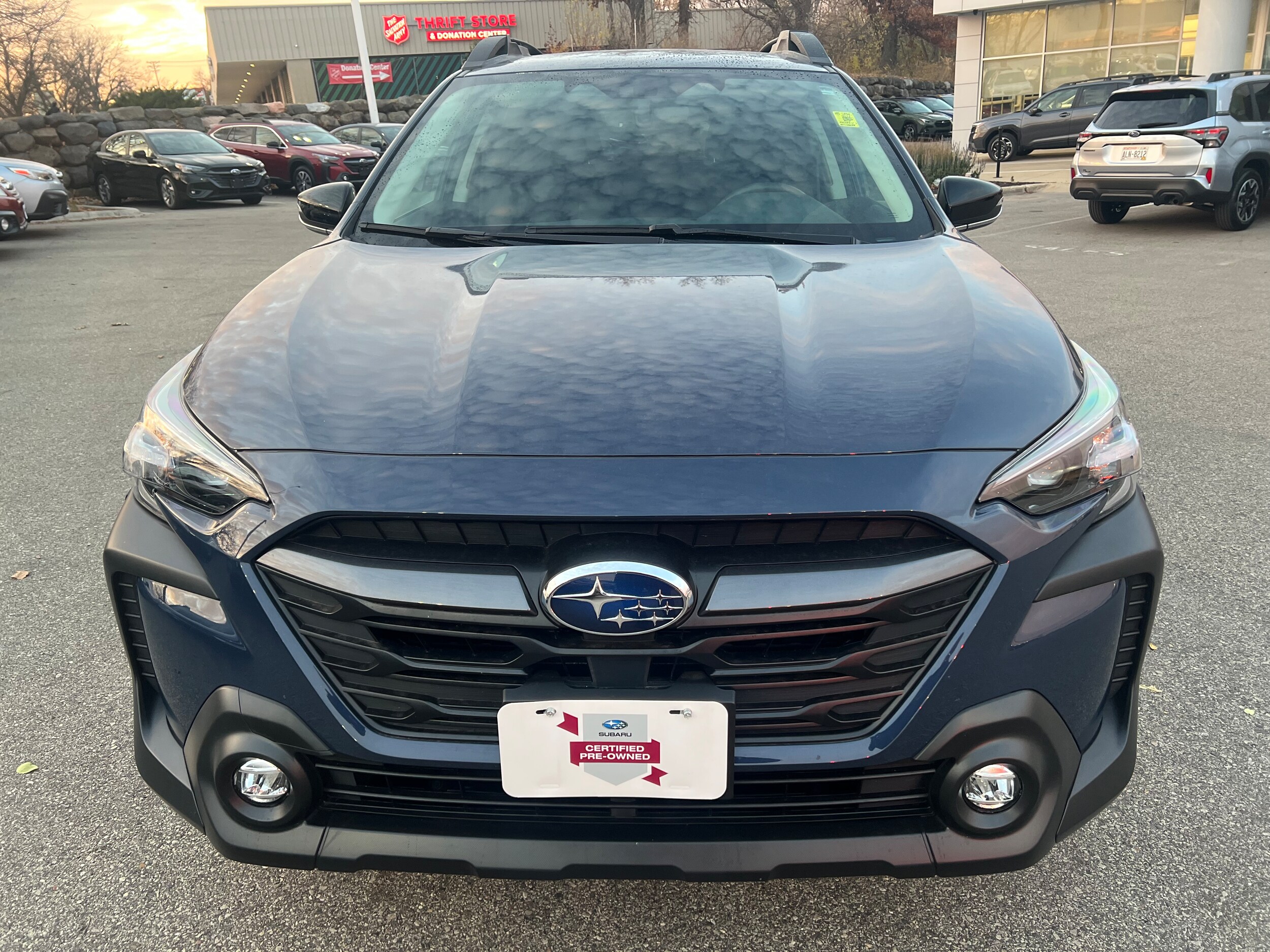 2025 Subaru Outback Premium photo 2