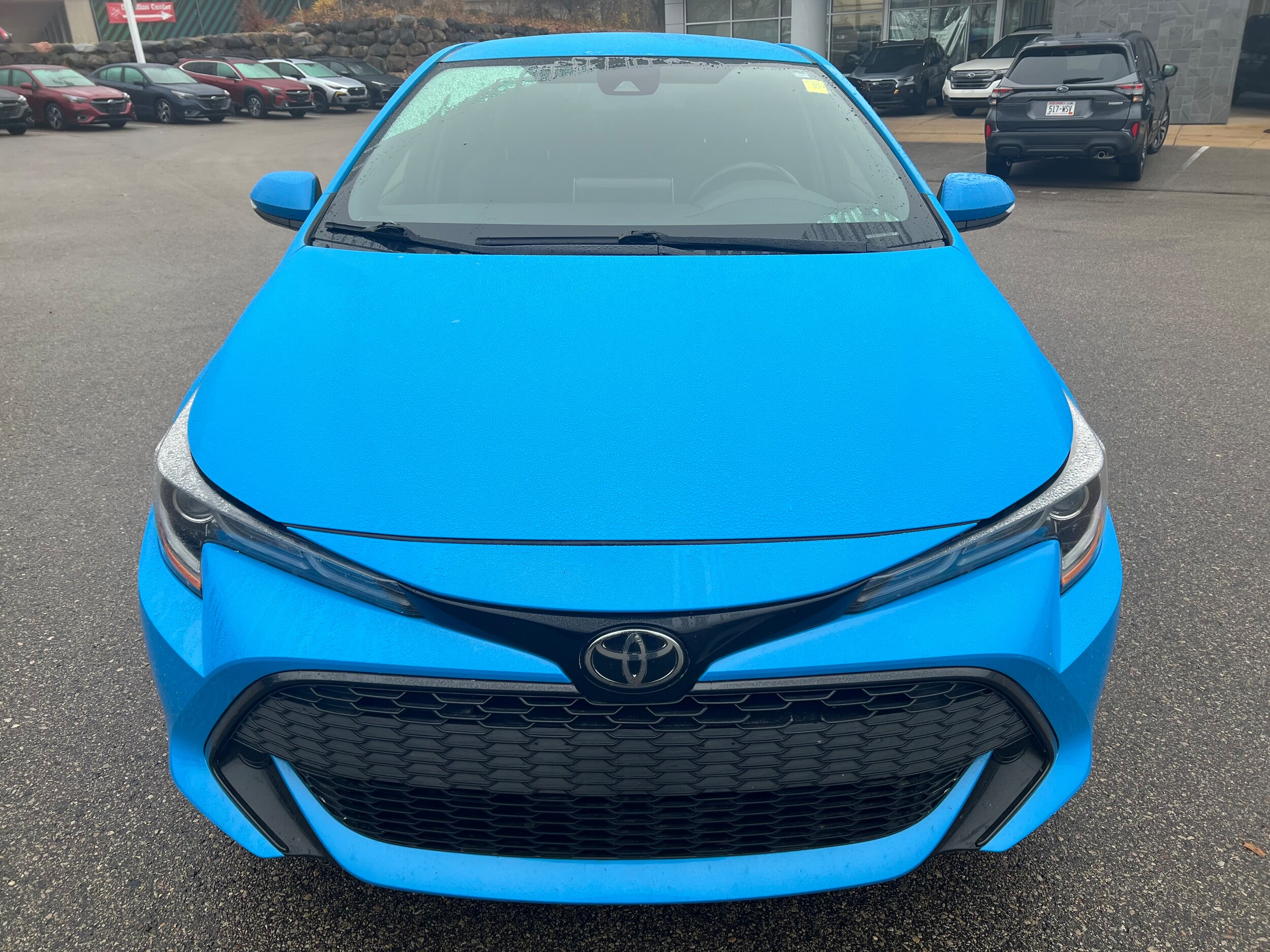 2019 Toyota Corolla XSE photo 2