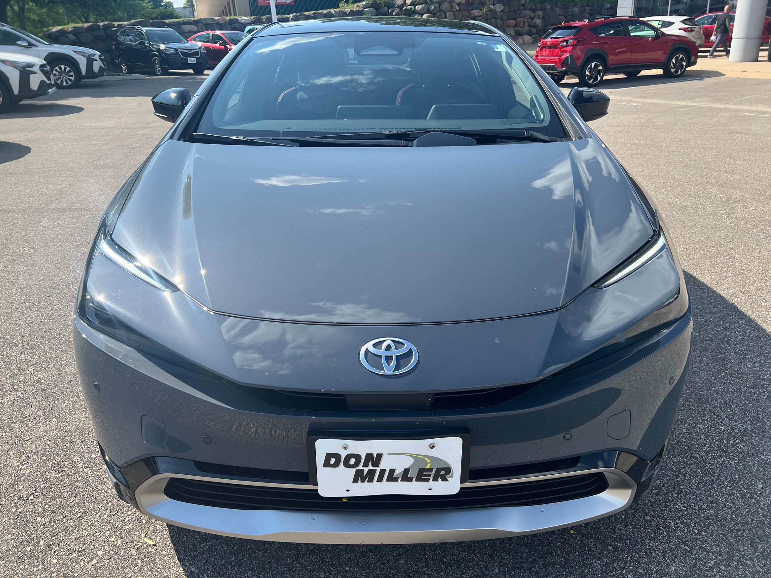 2024 Toyota Prius Prime XSE Premium photo 2