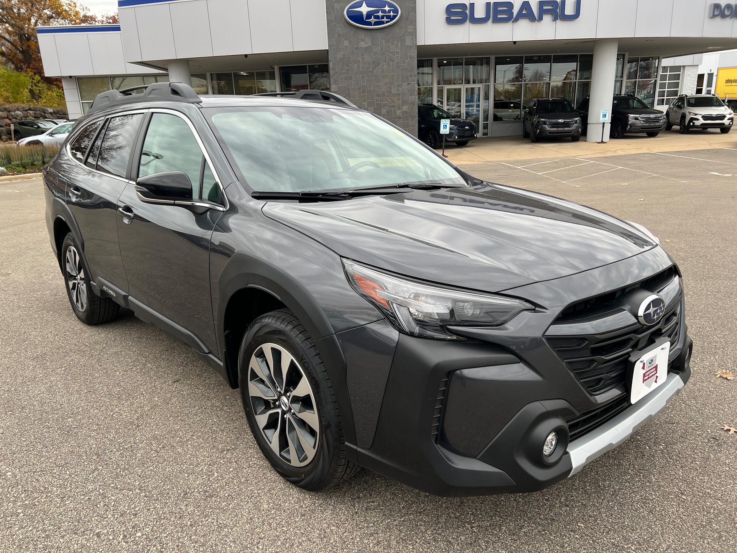2024 Subaru Outback Limited's photo