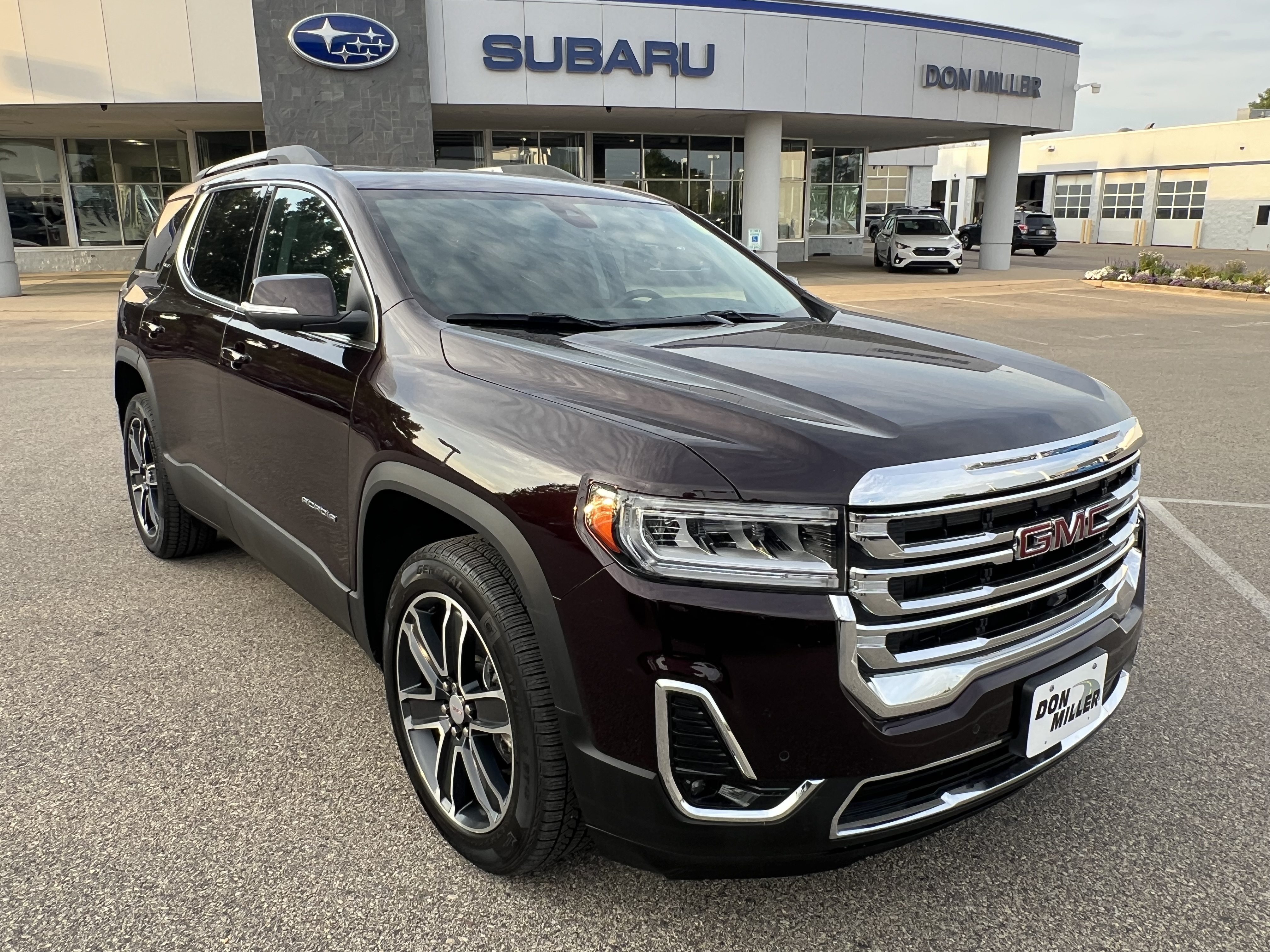 2021 GMC Acadia AWD SLT SUV