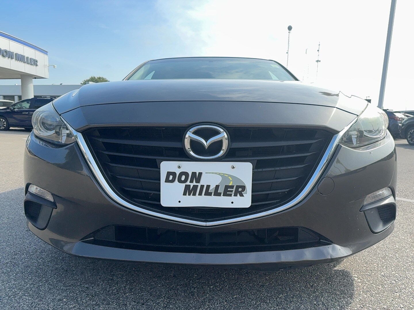 2016 Mazda Mazda3 i Sport photo 2