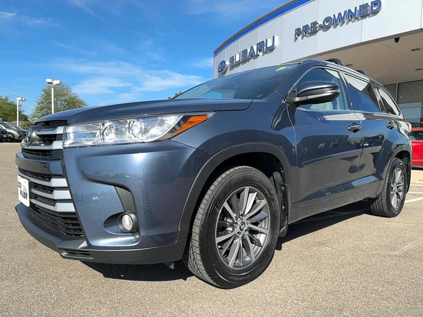 2017 Toyota Highlander SE XLE photo 3