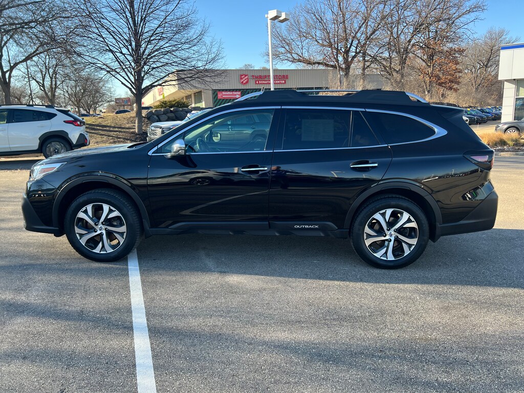 Used 2022 Subaru Outback Touring SUV