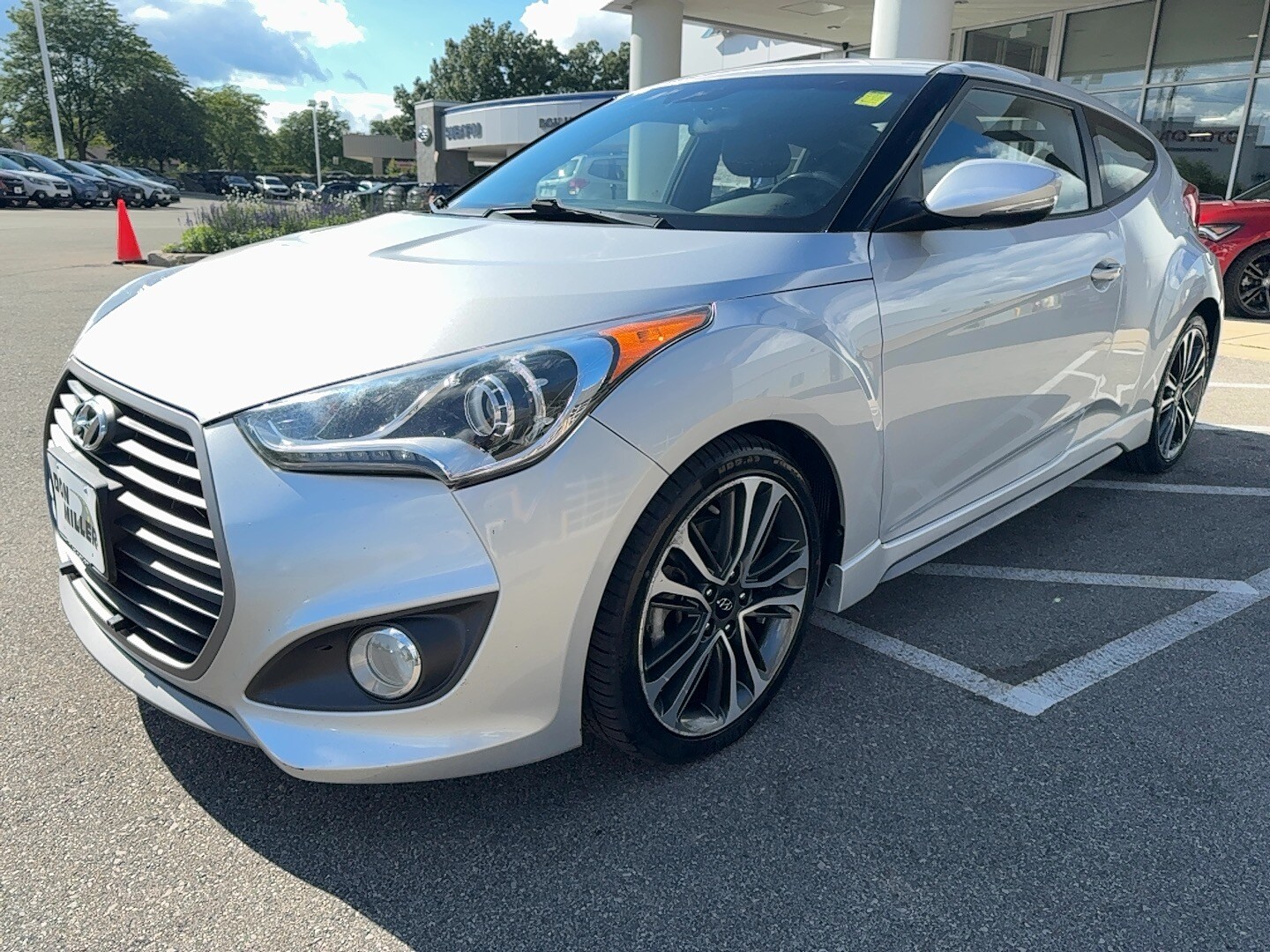 2016 Hyundai Veloster Turbo photo 3