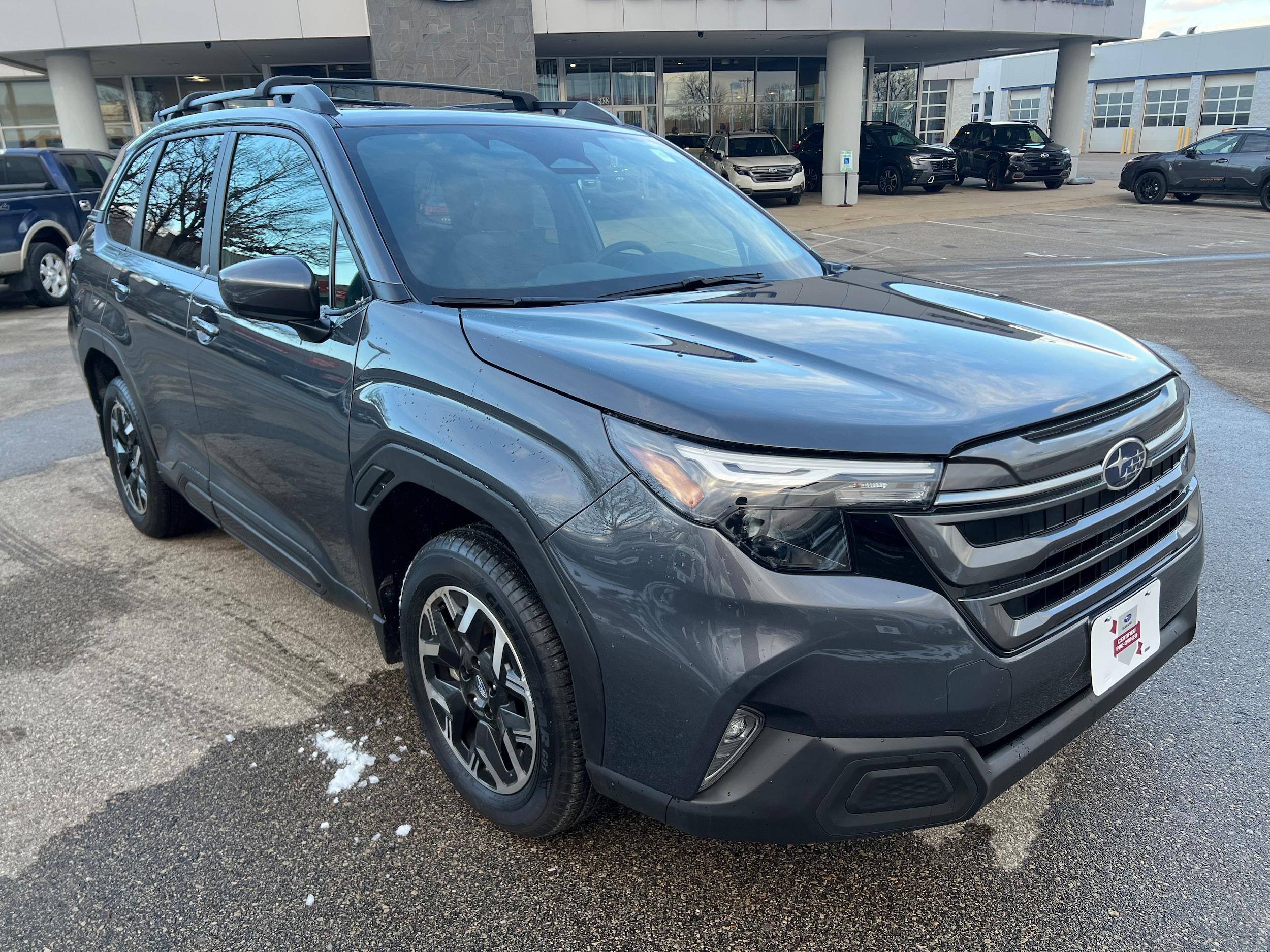 2025 Subaru Forester Premium's photo