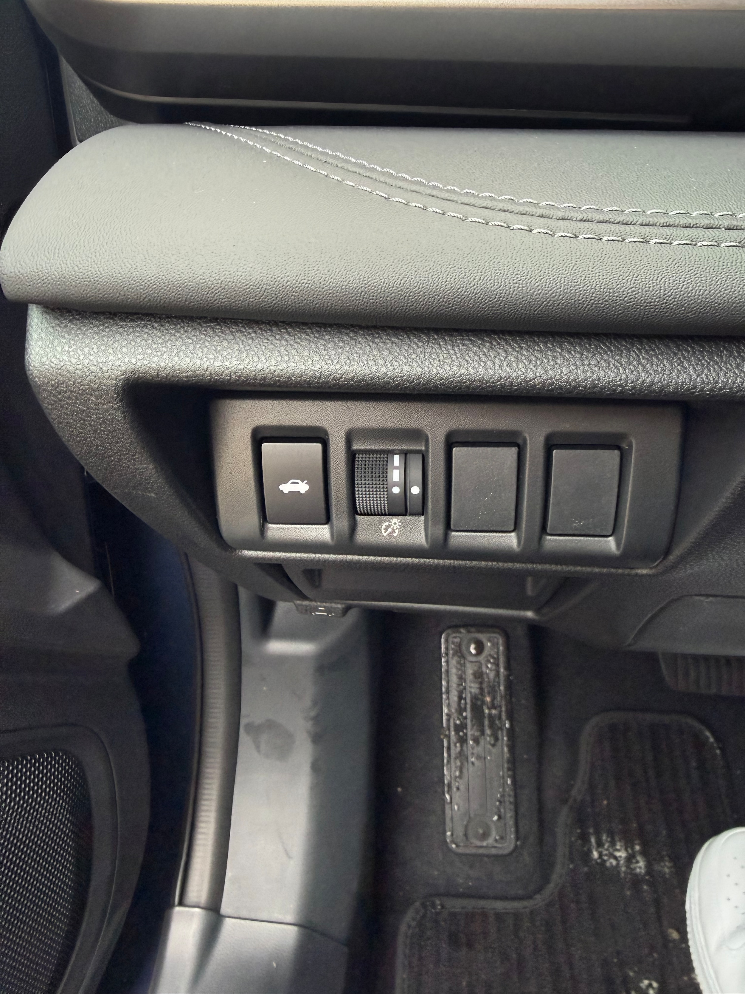 2025 Subaru Legacy Limited - Photo 12