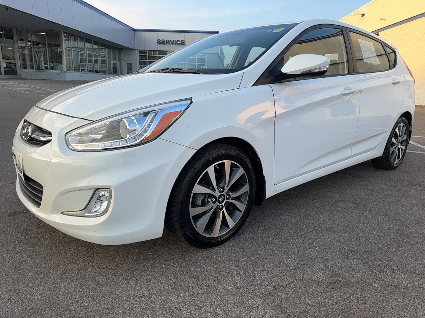 2016 Hyundai Accent Sport photo 2