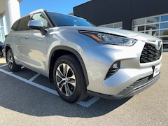 2020 Toyota Highlander Hybrid Hybrid XLE SUV