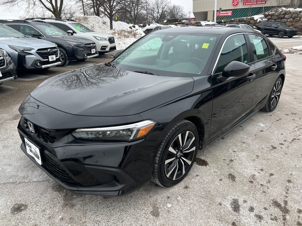 Used 2024 Honda Civic EX-L Hatchback