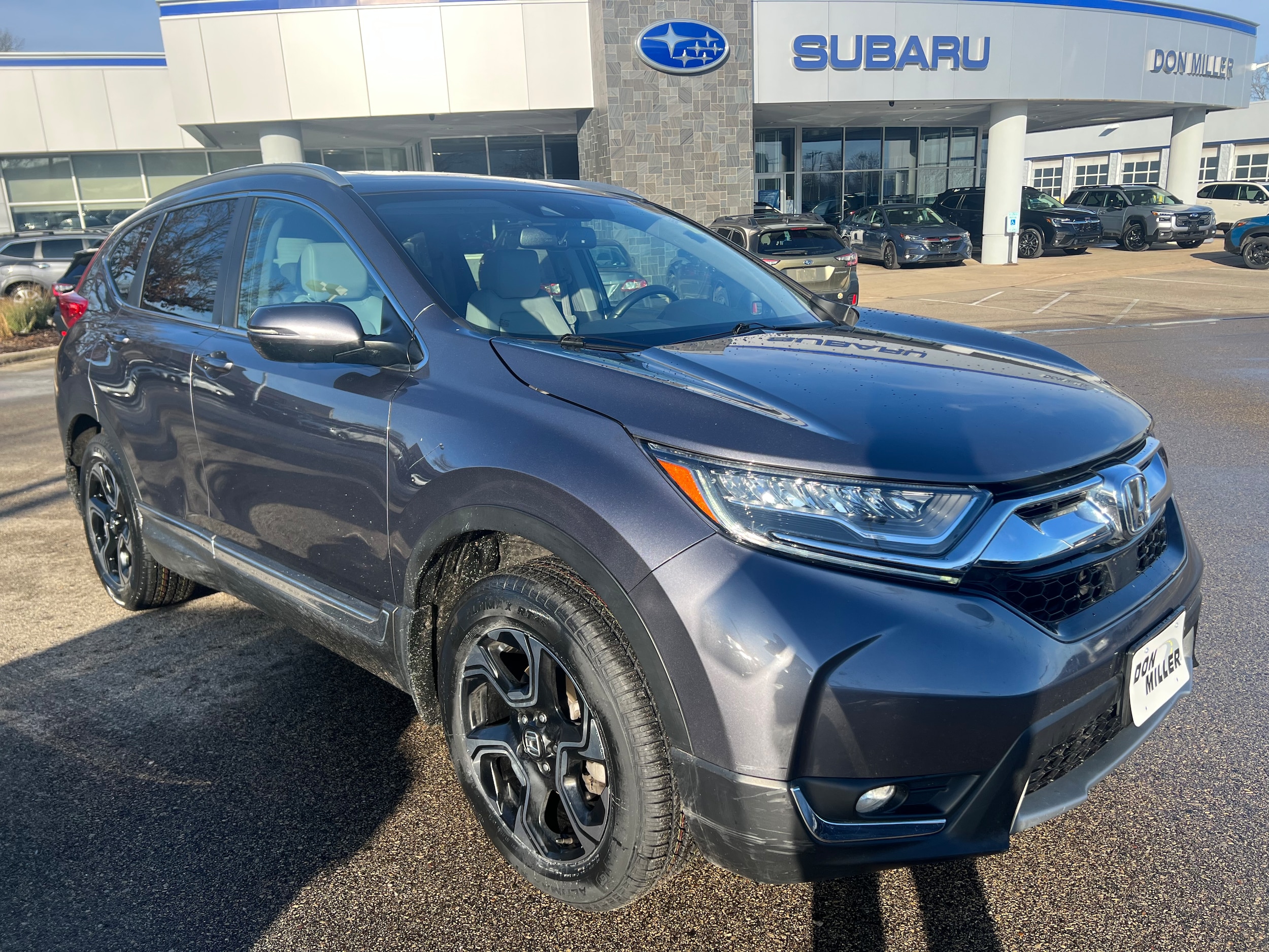 2017 Honda CR-V Touring's photo