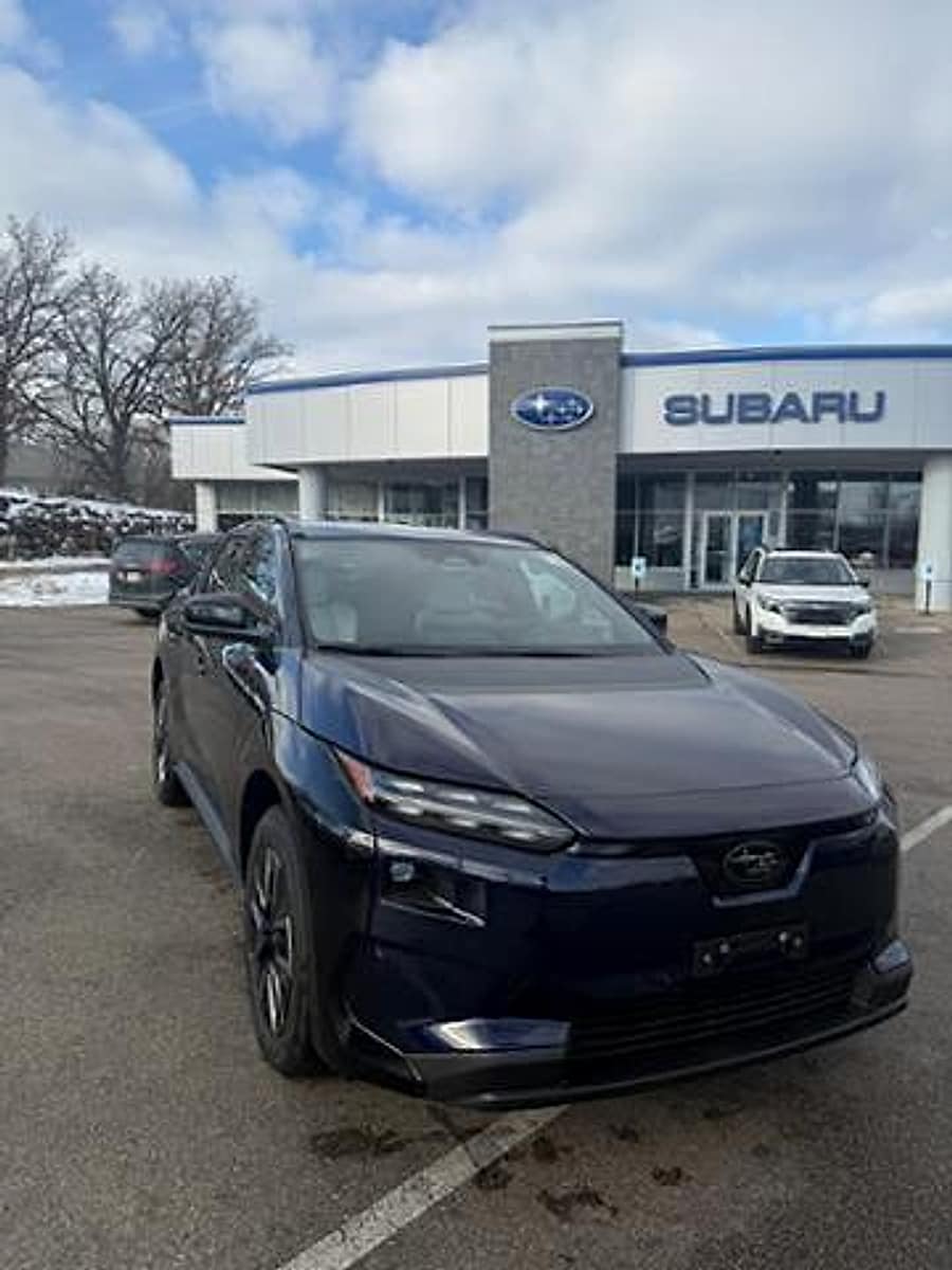 2026 Subaru Solterra Premium's photo