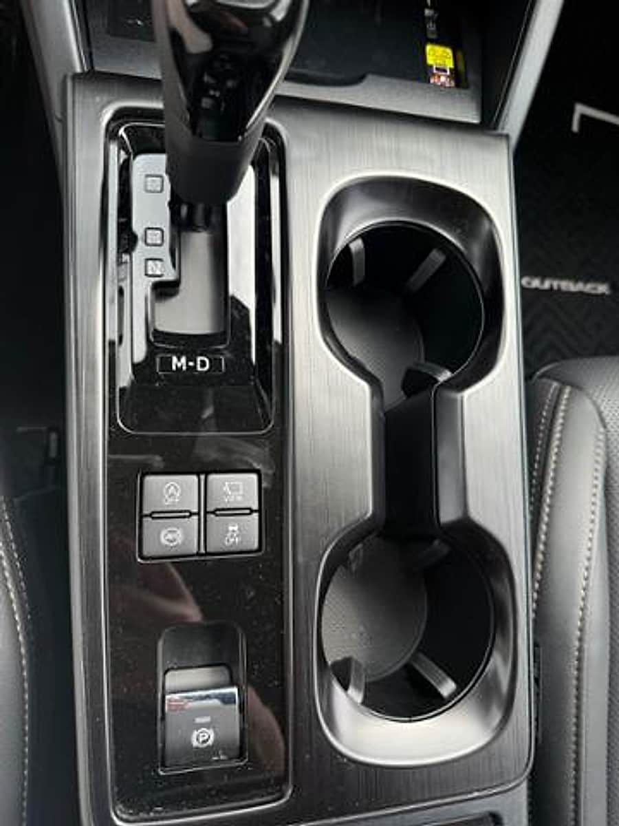 2026 Subaru Outback Limited XT - Photo 10