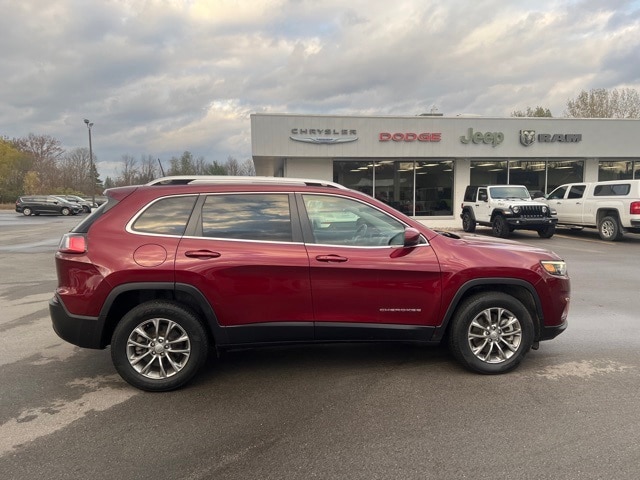 Used 2021 Jeep Cherokee Latitude Lux with VIN 1C4PJMMX5MD139517 for sale in Houghton Lake, MI