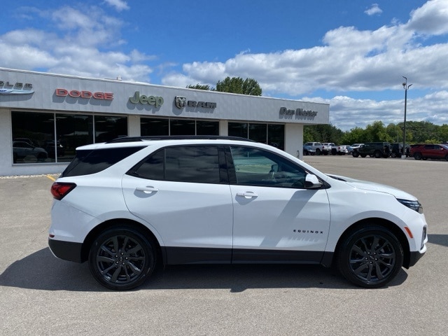 Used 2023 Chevrolet Equinox RS with VIN 3GNAXWEG9PS174538 for sale in Houghton Lake, MI