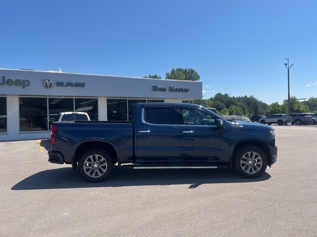 Used 2019 Chevrolet Silverado 1500 High Country with VIN 1GCUYHED7KZ301237 for sale in Houghton Lake, MI