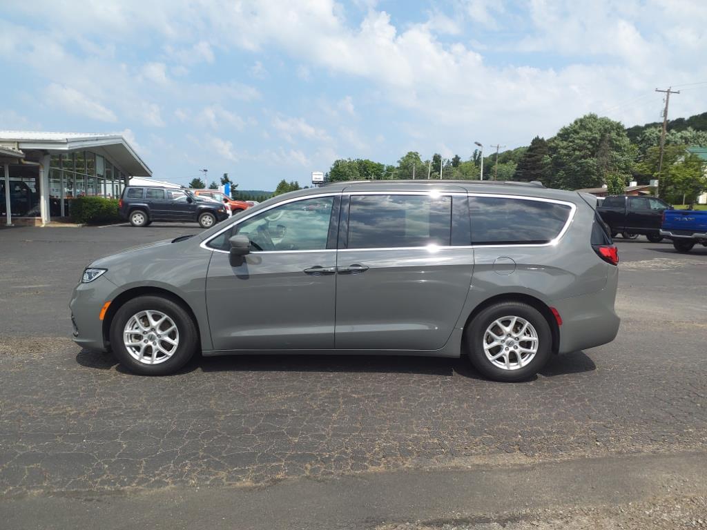 Used 2022 Chrysler Pacifica Touring L with VIN 2C4RC1BGXNR167803 for sale in Titusville, PA