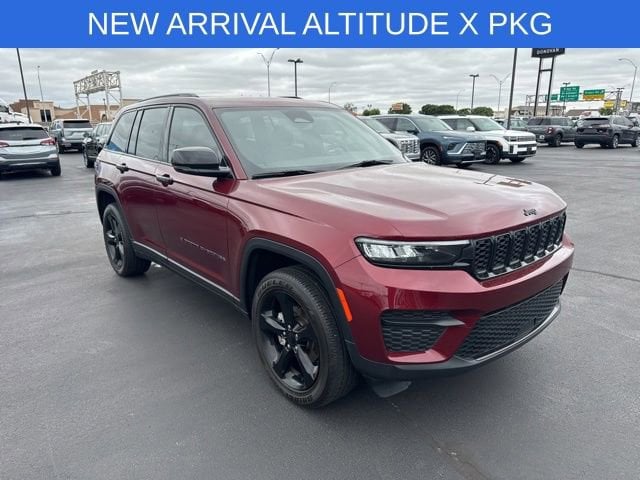 2024 Jeep Grand Cherokee Altitude X 4x4's photo