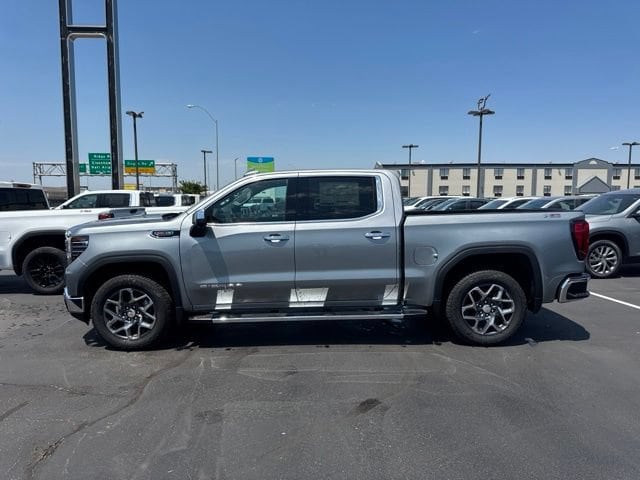2026 GMC Sierra 1500 SLT - Photo 6