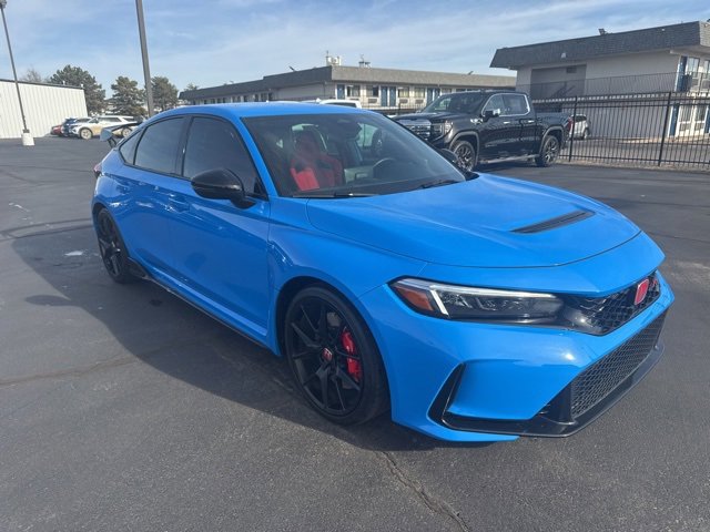 2024 Honda Civic Hatchback Type-R's photo