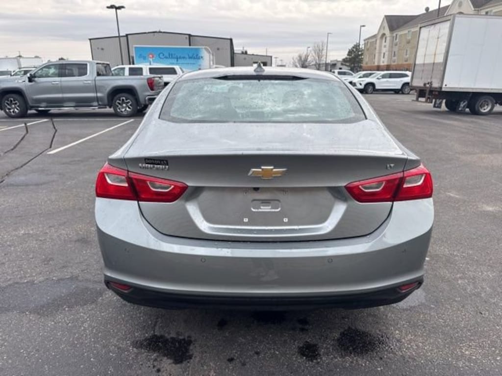 Used 2025 Chevrolet Malibu 1LT Sedan