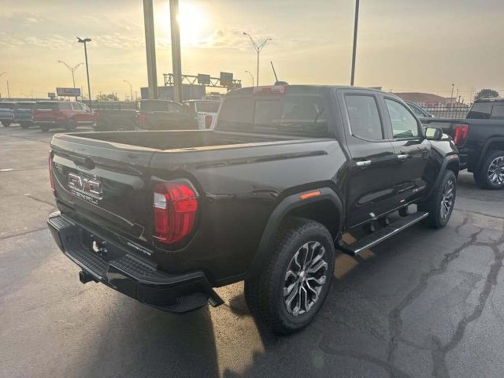 New 2026 GMC Canyon Denali Truck
