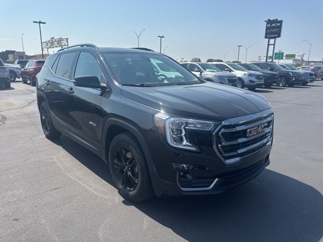 2023 GMC Terrain SUV  2023 GMC Terrain SUV