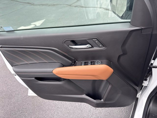 2026 GMC Canyon AT4 - Photo 14
