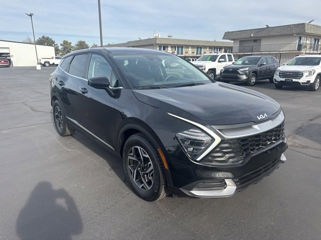 2024 Kia Sportage LX's photo