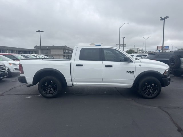 2024 Ram 1500 Classic Warlock photo 2